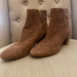 Michael Kors Boots / 10